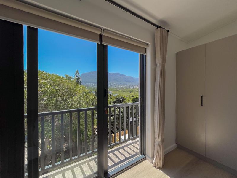 To Let 3 Bedroom Property for Rent in Hout Bay Western Cape